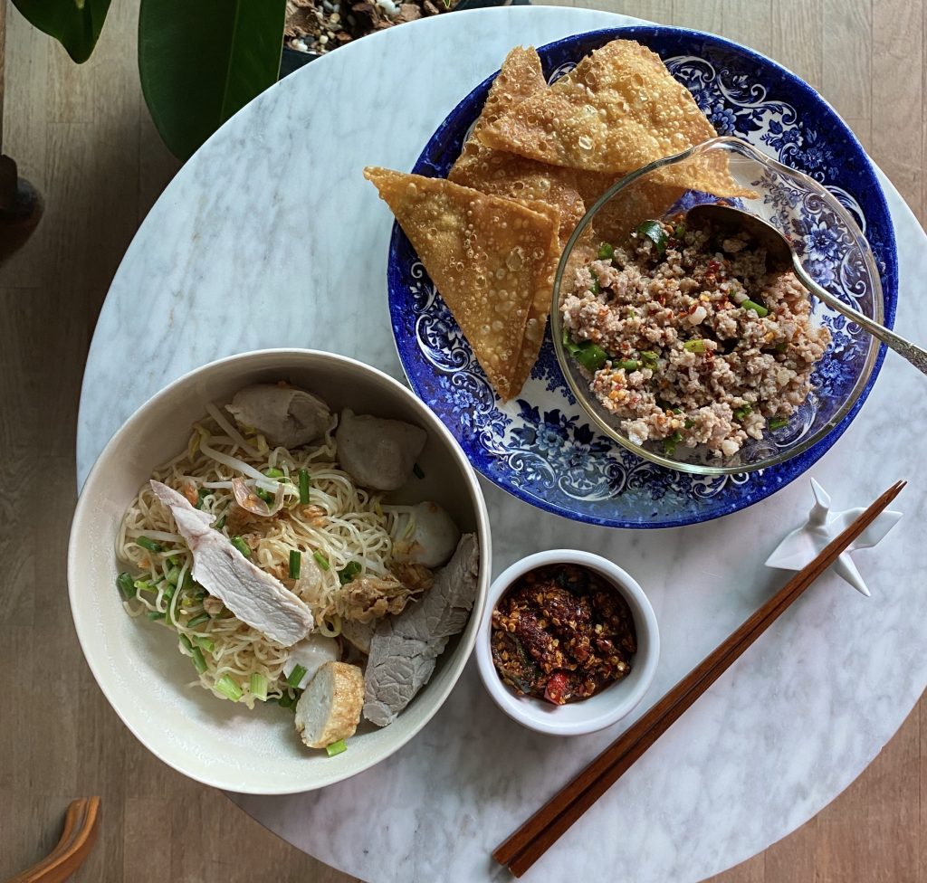 5 ร้านอาหารสาย “เส้น” ที่อยู่บ้านก็อร่อยได้ง่ายๆ กับ perfect bite สไตล์ จูน-สาวิตรี