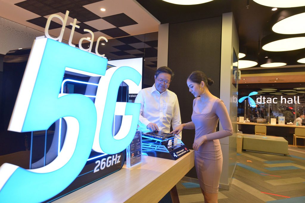 dtac customers can now test a mmWave 5G smartphone for the first time in Thailand