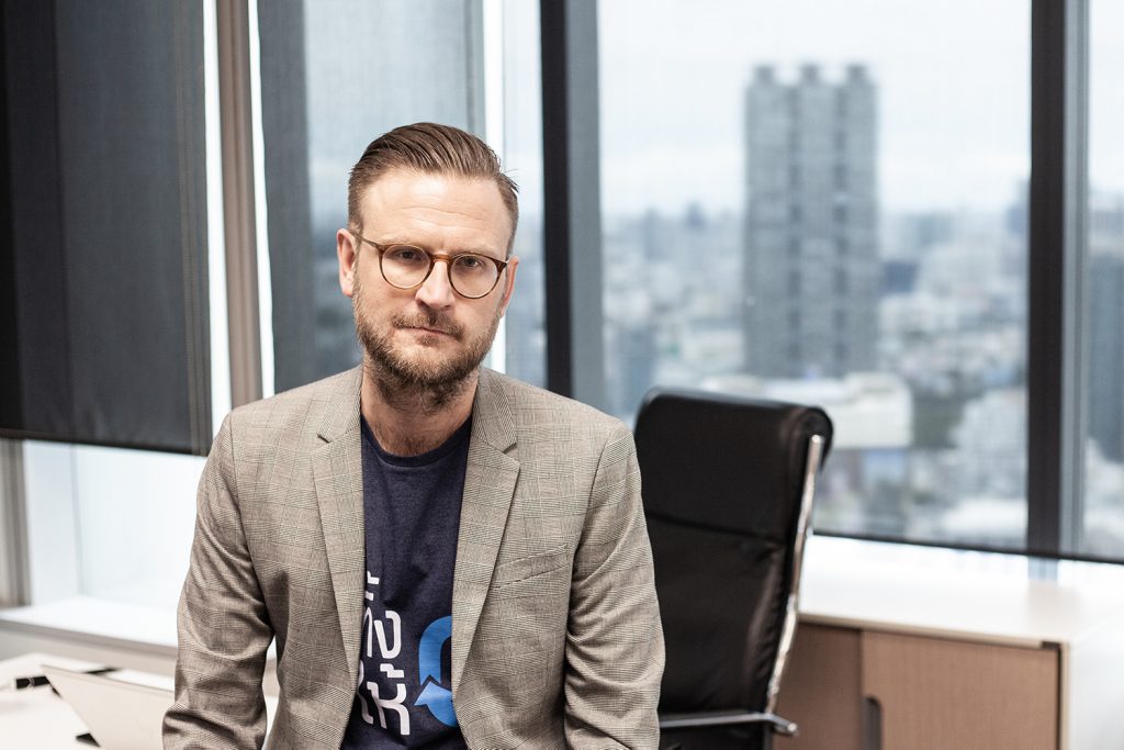 รองประธานเจ้าหน้าที่บริหารกลุ่มกิจการองค์กรของดีแทค กับทิศทางของไทยแลนด์ 4.0 ในยุคหลังโควิด-19