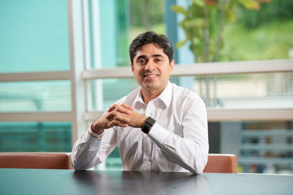 ดีแทคแต่งตั้ง นกุล เซห์กัล เป็น CFO