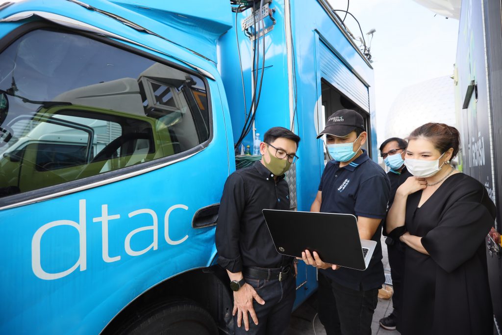 เจาะลึกเบื้องหลังบทบาทการสนับสนุนภารกิจต่อสู้โควิด-19 ของผู้ให้บริการเครือข่าย