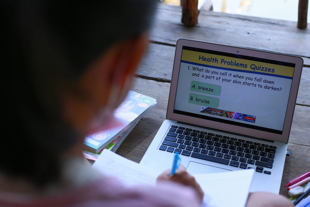 dtac partners with EEF to connect 2,000 disadvantaged schoolchildren