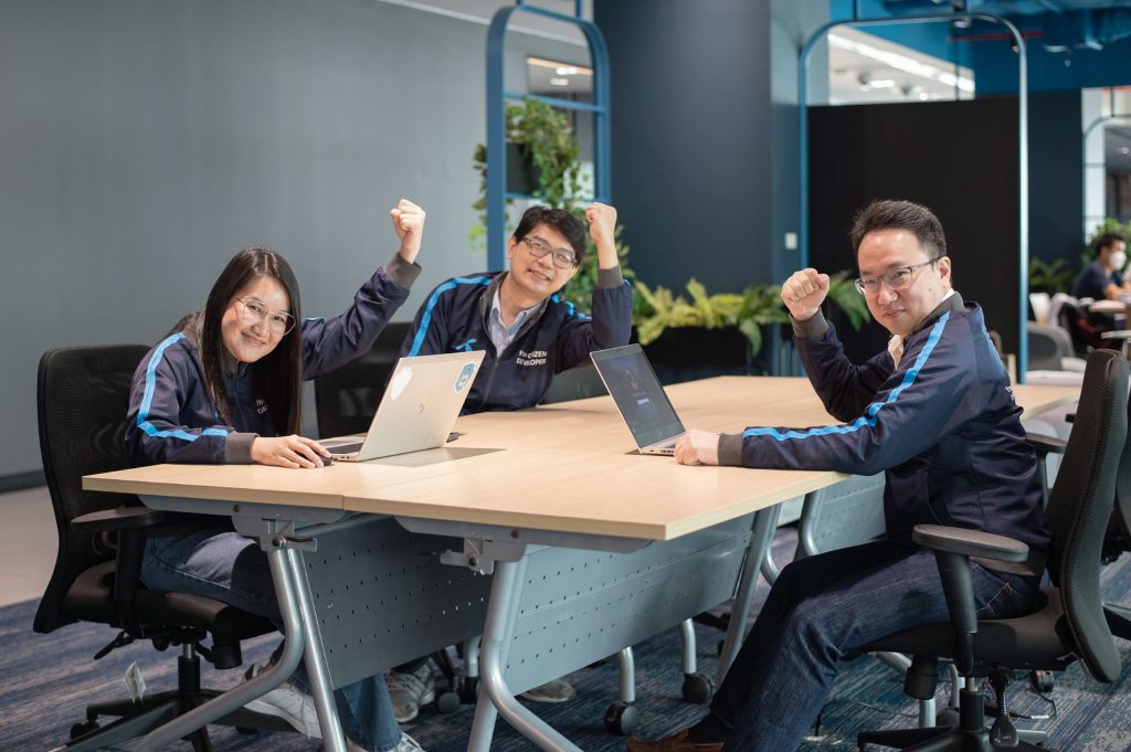 อัตโนมือ สู่ อัตโนมัติ เจาะลึกโปรแกรม dtac Citizen Developer  จิ๊กซอว์สำคัญเปลี่ยนผ่านองค์กรสู่ดิจิทัลเต็มขั้น