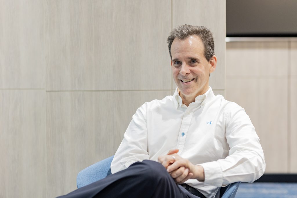 “เพราะเราเลือกทำในสิ่งที่ถูกต้องเสมอ” ผ่าแนวคิดและนโยบายต่อต้านคอร์รัปชันของดีแทค